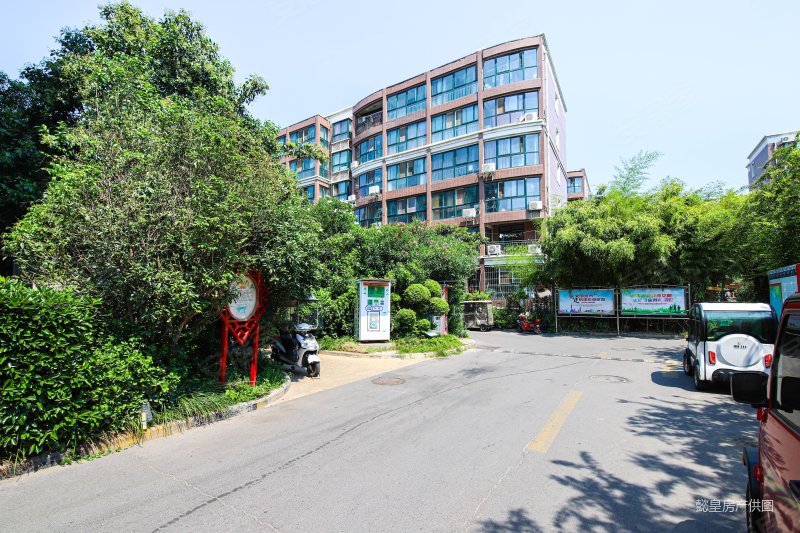 低密宜居 中间好楼层 南北通透 满五 正规商品房 大两房,恒顺贵府二手