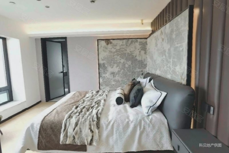 天赐公寓3室78000万元难得的好户型急售