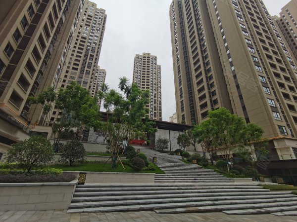 优点,不足,重庆潼南时代广场