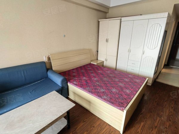 宁波鄞州南部商务区米兰公馆南部商务区 银泰城旁整租单身公寓民用电