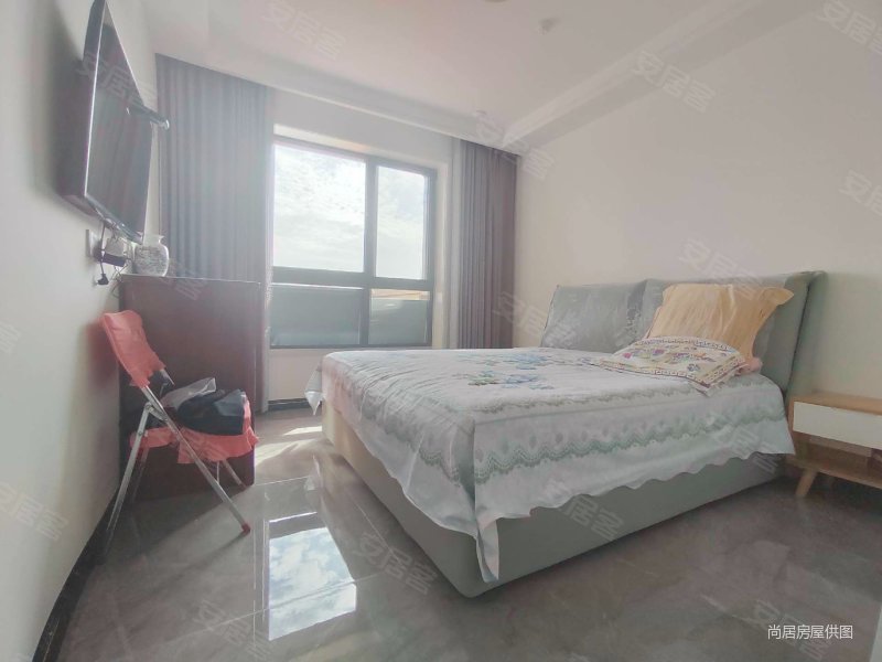 送40平米平台威廉公馆三室两厅两卫精装修产权清晰