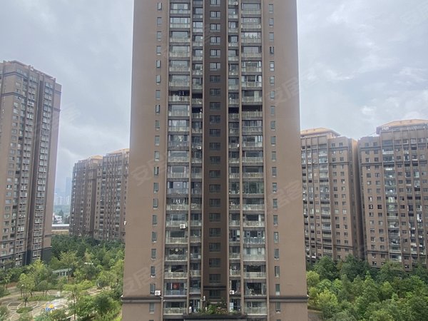 昆明呈贡市政府惠景园惠景园新出 精装两房带车位 家具家电齐全 领包