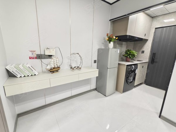 东阳横店明清宫苑下湖严居民小区横店繁荣街 一室 两室 多种户型 好停车 有电梯 空间超大出租房源真实图片