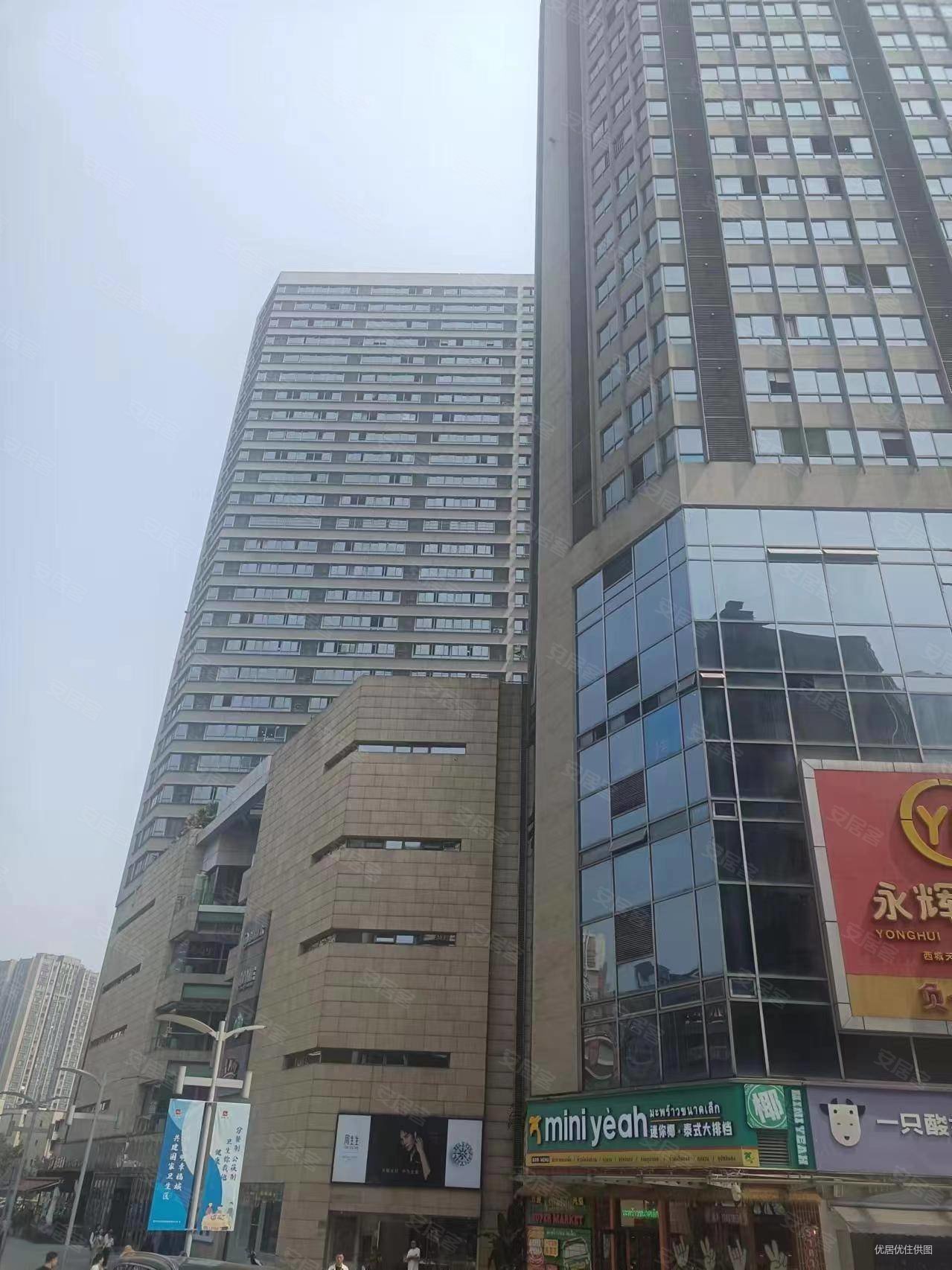 坡区核心商圈 业主诚心出售,龙湖西城天街二手房,39万,1室0厅,1卫,48