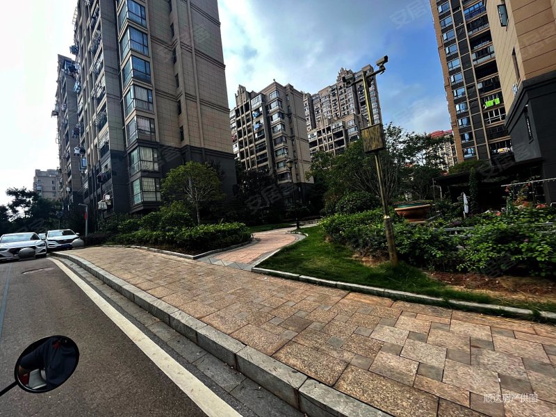 南昌房产网>南昌二手房>进贤二手房>进贤县城二手房>凯旋广场>