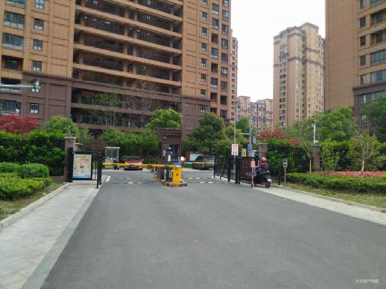 梧桐香郡(东区)二手房,176万,3室2厅,2卫,127.64平米-常州安居客