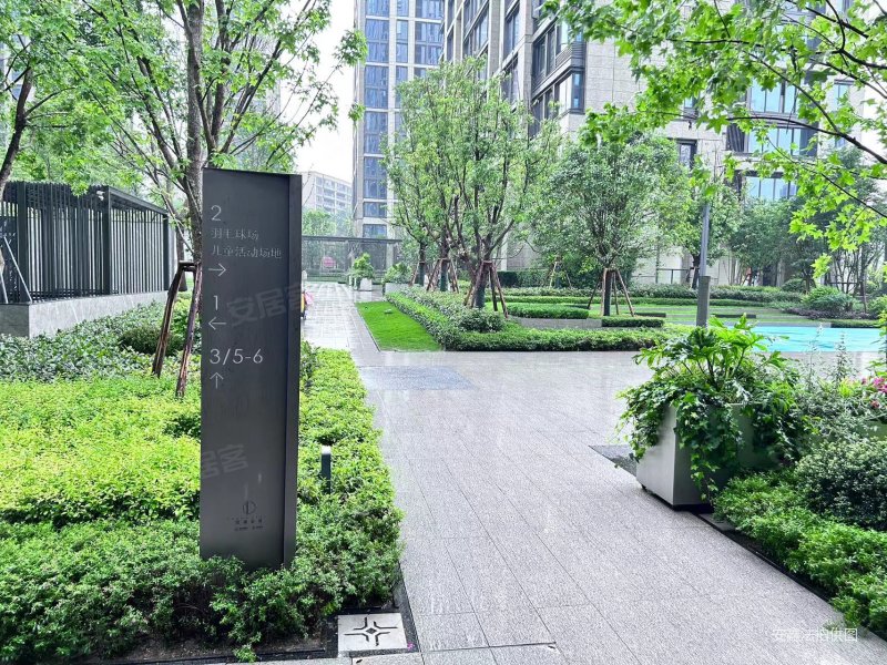 本人既是业主 中交中原公园头排 翠澜峯境,中交中央公园翠澜峯境二手