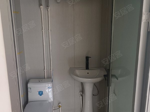邢台任县任县城区电力小区家属楼电力小区家属楼 1室1厅1卫出租房源真实图片
