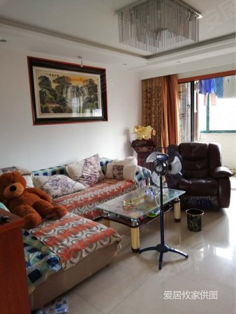 横溪镇上落地房163平 国有可过户 出路好 独门独院