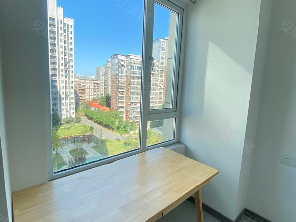 武汉武昌武昌火车站政通壹公馆武昌火车站地铁口 国控紫阳 万金国际