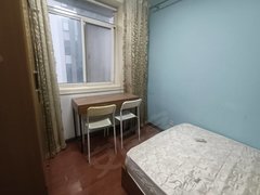 秦淮 新街口 上海路地铁口 温馨小房间 价格便宜 个人急转租