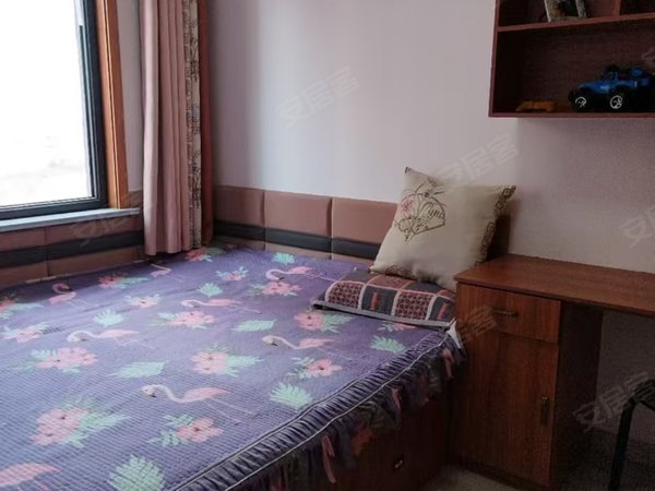 包头滨河新区滨河购物街胜源滨河新城优越小区，房屋采光好，精装修，拎包入住，家里干净整齐。出租房源真实图片