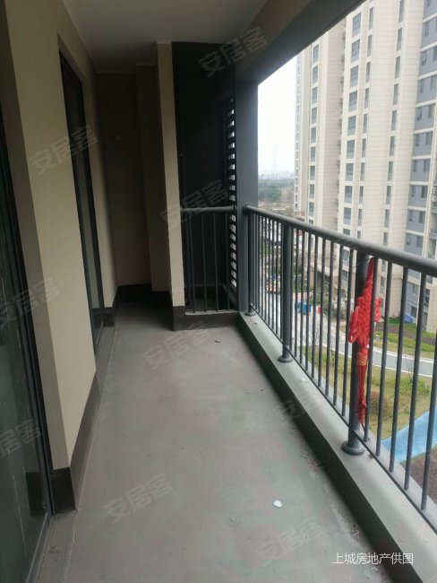 邹区邹新东苑好房出售全新毛坯安家常州邹新东苑