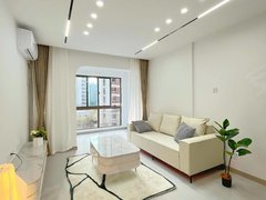 信阳羊山新区恒大名都大信广场旁 恒大名都 精装一居室 出租 家电齐全 领包入住出租房源真实图片