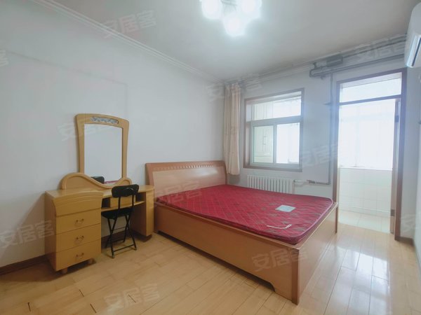 济南历城洪家楼山东大学老校第二宿舍洪家楼 历城三中 山大附属中学