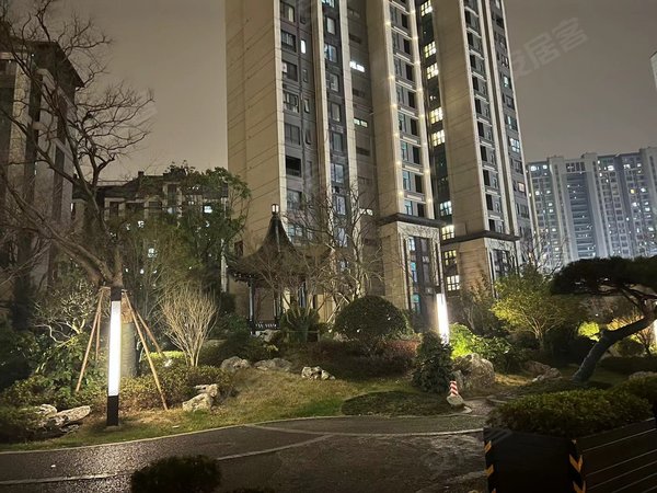 【多图】中海珑湾,高铁新城租房,中海龙湾,次卧出租!