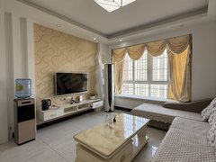 河池金城江金城江城区城西六十米，电梯中层2房，拎包入住，看房方便出租房源真实图片