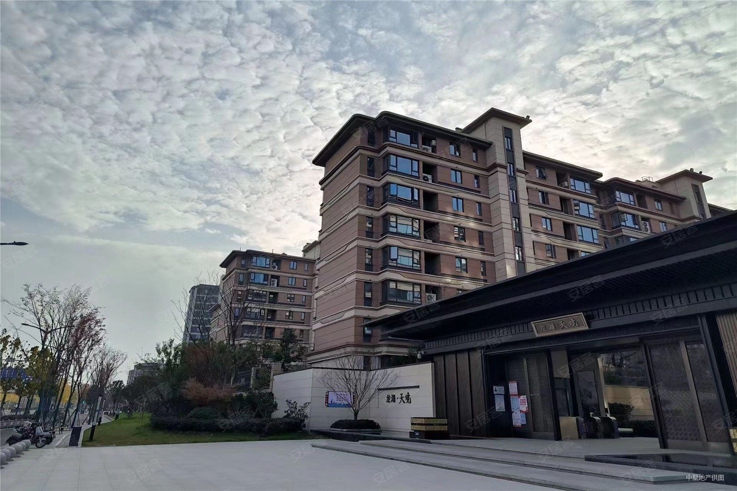 双卫 高楼层采光充足,龙湖天境二手房,408万,4室2厅,2卫,165平米-合肥