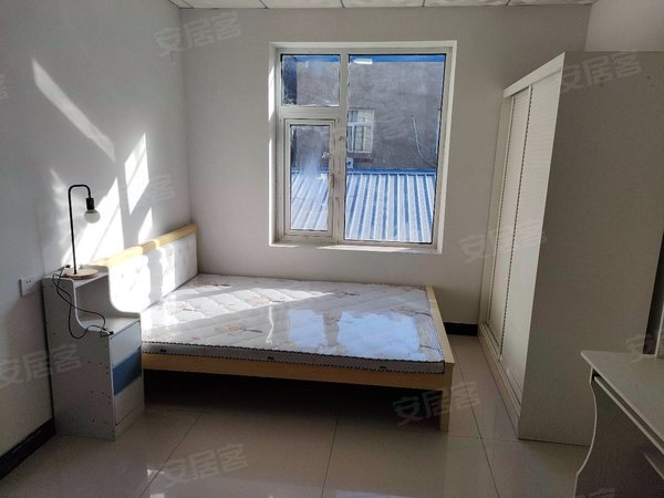 北京房山长阳朱岗子村住房长阳地铁站附近,科技园上班的福利房出租