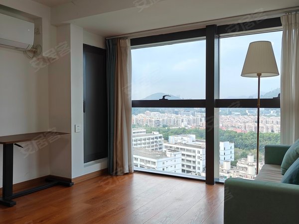 深圳南山华侨城绿景美景广场新上钥匙房  精装loft两房  全齐拎包入住