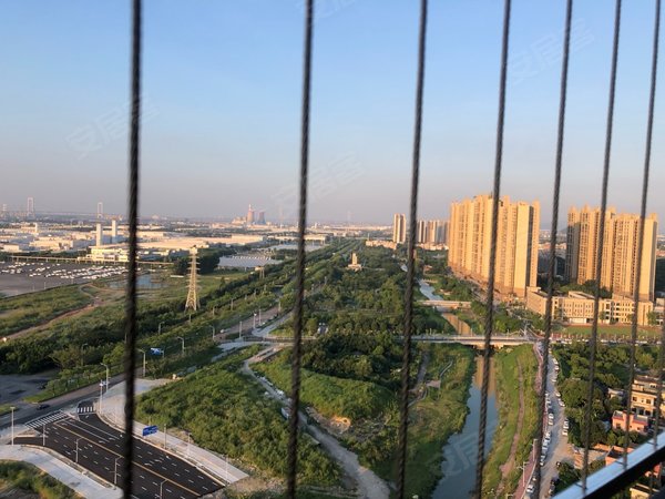 广州南沙黄阁南沙保利城南怡湾高楼层2房  已安装防盗网 3台空调出租