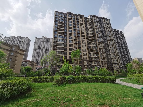 沈阳浑南全运路月星中央公园带空调,邻地铁口,南北2室1卫,装修特别好
