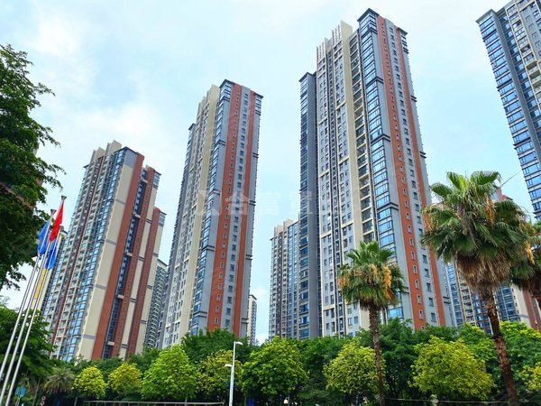 广州番禺金山谷招商金山谷尚层招商金山谷尚层 4室2厅2卫 211平 豪华