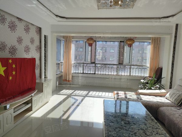 武威凉州丽达百货融城华府出租,东关电梯房,精装修地暖,家具家电齐全