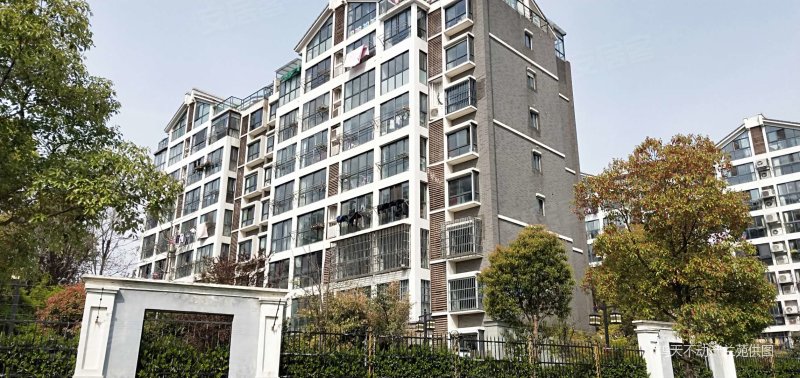 扬州天下西华苑