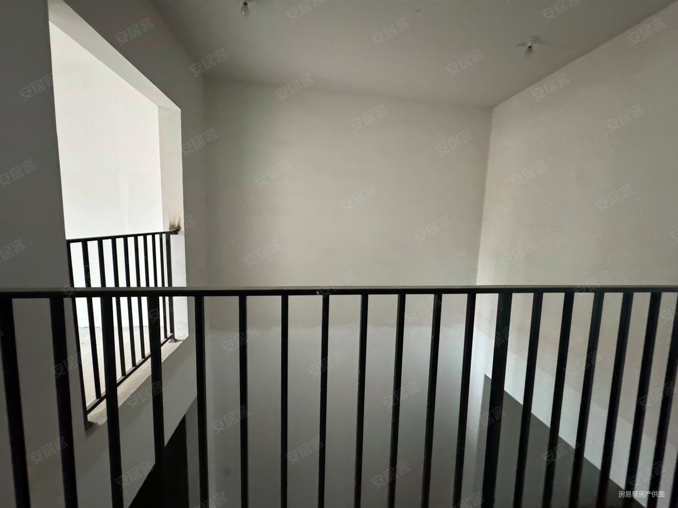 大运河孔雀城轩园七期(别墅)4室2厅4卫223㎡南北180万