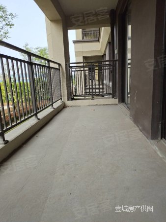 宛陵新语4室2厅2卫131㎡南北95.8万