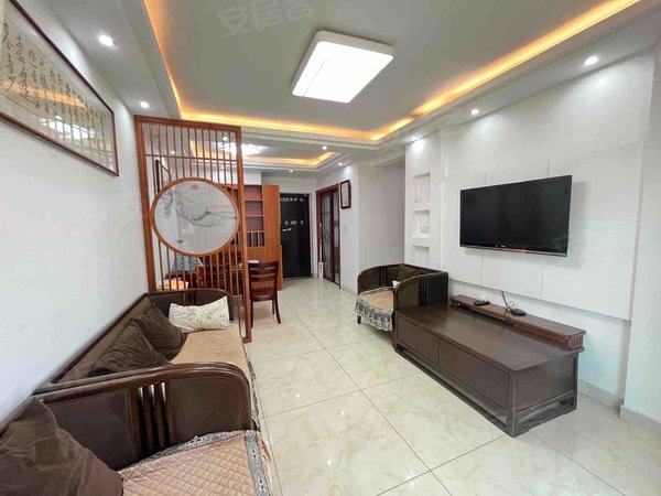 【多图】金辉优步花园,青剑湖租房,金辉优步花园 3室2厅1卫 电梯房 精