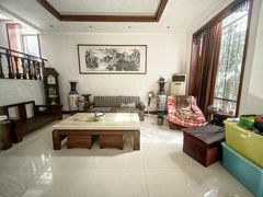 吉安吉州鹭洲路凯震金鹭双拼别墅，户型大气，上下3层半，免费停车3部出租房源真实图片