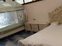 三亚天涯凤凰路北段鲁能三亚湾港湾二区别墅 4室2厅5卫出租房源真实图片