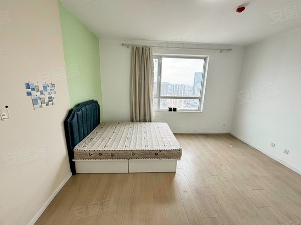 大连沙河口泉涌长兴华庭品质生活从好房开始，精装全配，近西安路中央大道罗斯福月份包网出租房源真实图片