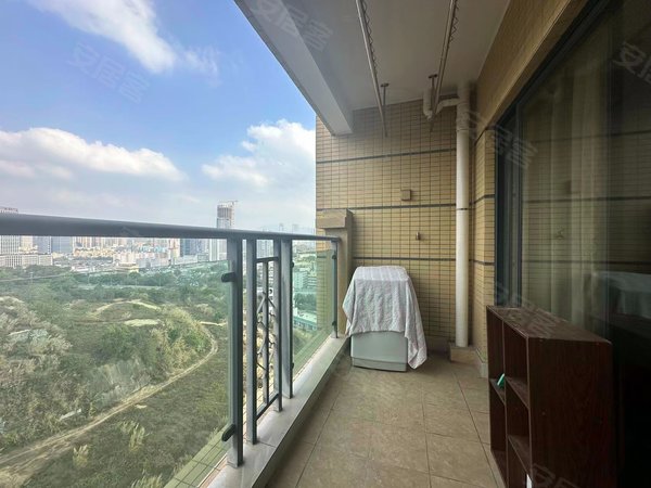 深圳罗湖红岗花园银湖半山new上 99平大两房 停车方便 住家安静 环境