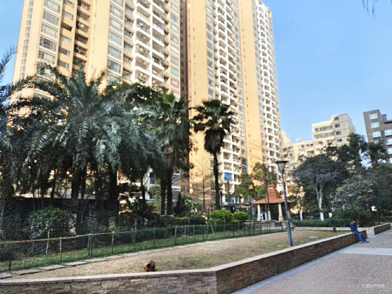 水岸香洲高层精装两房业主急售单价仅需9字头领包入住