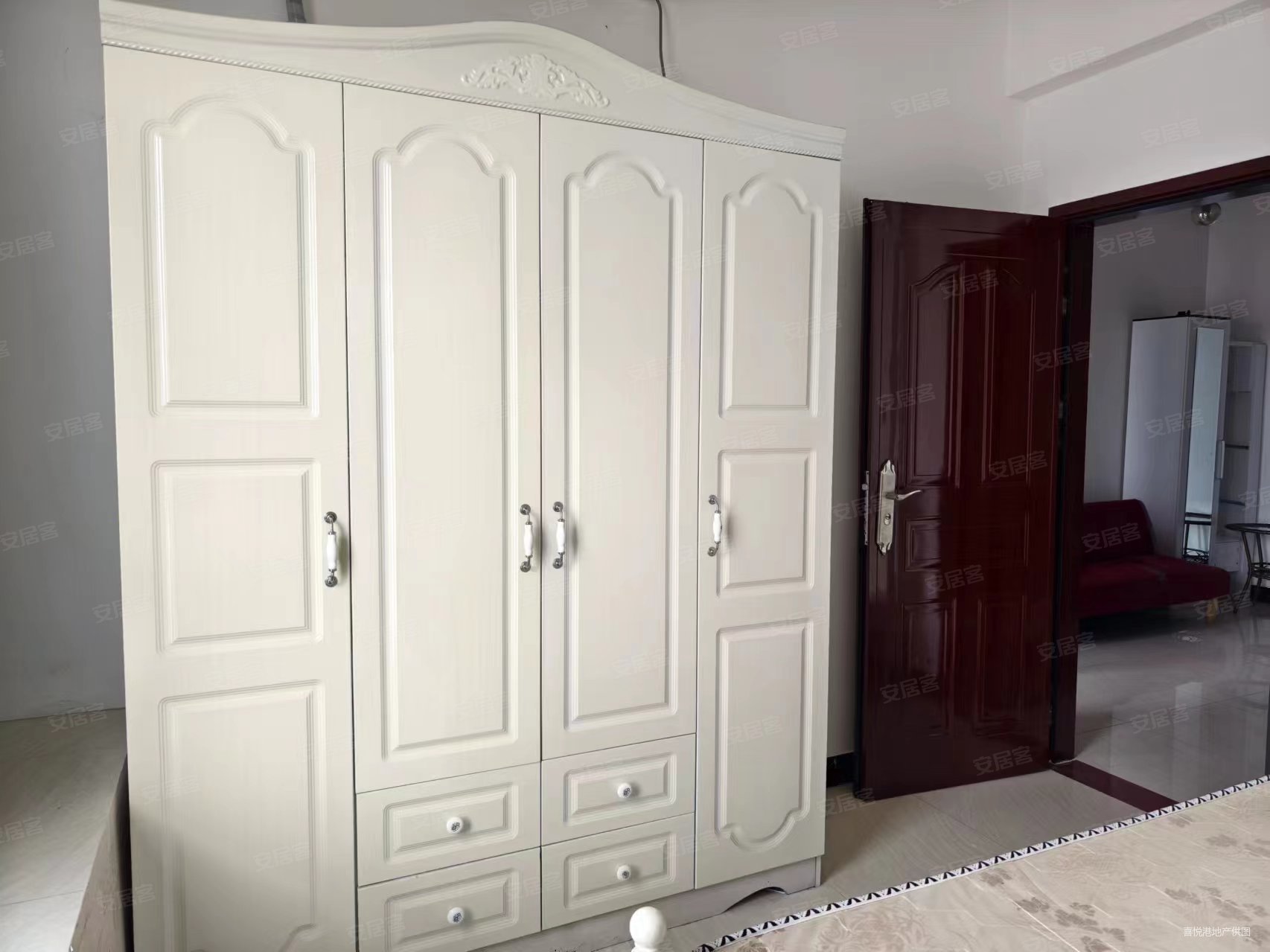 佛山房产网>佛山二手房>三水二手房>西南二手房>恒福丽铂公馆>1706