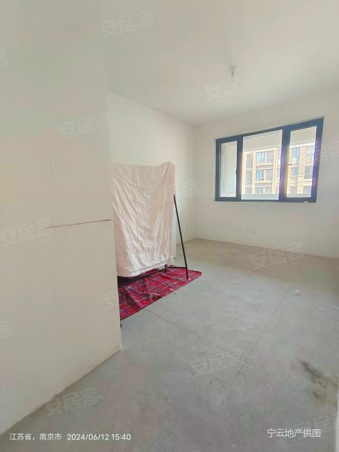 方山旁高端住宅 电梯洋房 密度低 房龄新 看山看水 视野好,五矿九玺台