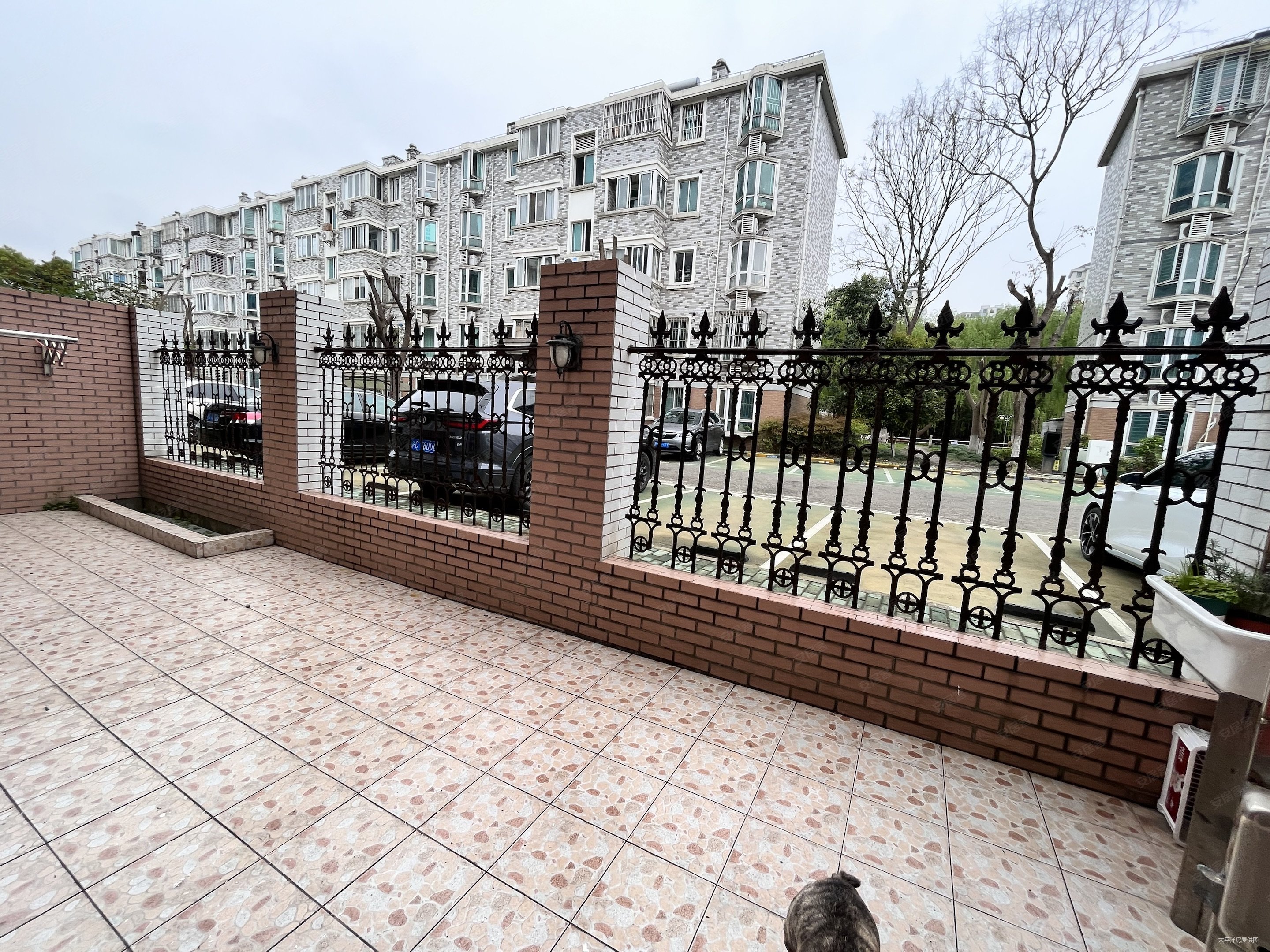 带80平大花园 小区中心位置 南北通户型 接受置换 随时看,昌鑫花园(公