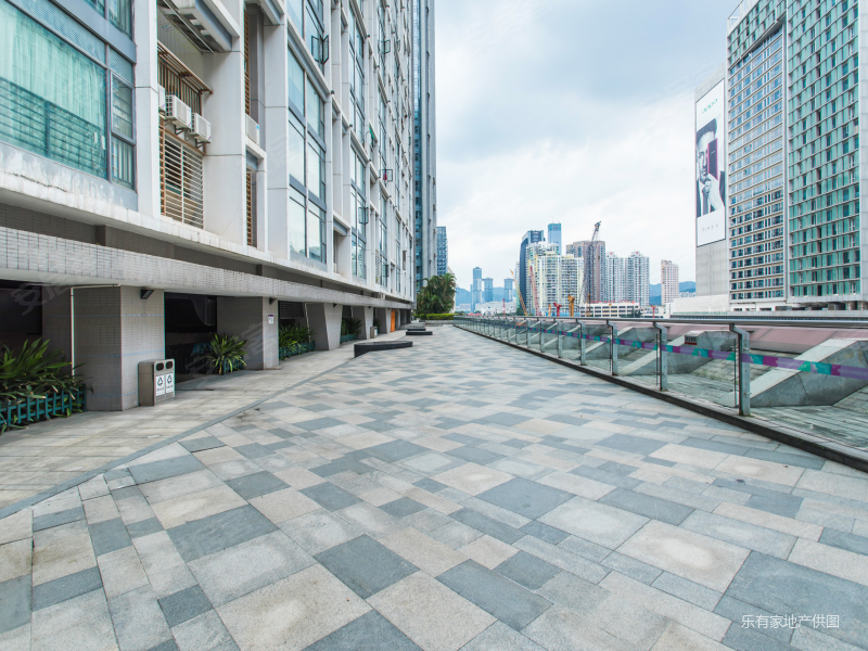 2xx,2xx精致小户型带回家,落地大飘窗视野佳,星河世纪大厦二手房,280