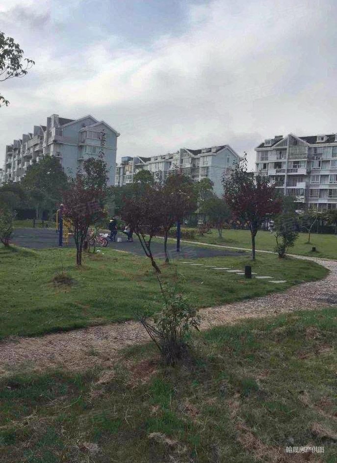 丹桂佳苑2室2厅1卫81.42㎡南北172万