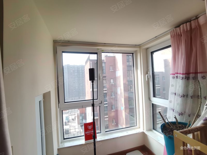 中建国际城清晰板楼低密宜居刚需小三居小区新