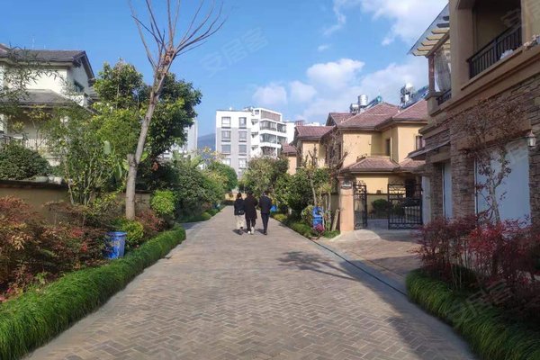 保山小区 隆阳小区 隆阳小区 万和华府 万和华府怎么样