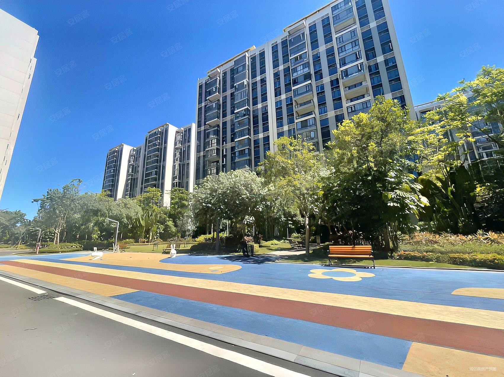 急售椰海大道万达广场附属医院附近碧桂园剑桥郡精装三房