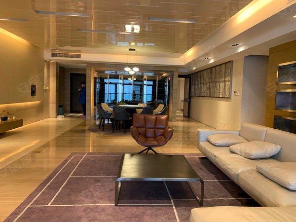 上海浦东陆家嘴汤臣一品主营汤臣一品,高区江景房,配备齐全,拎包入住