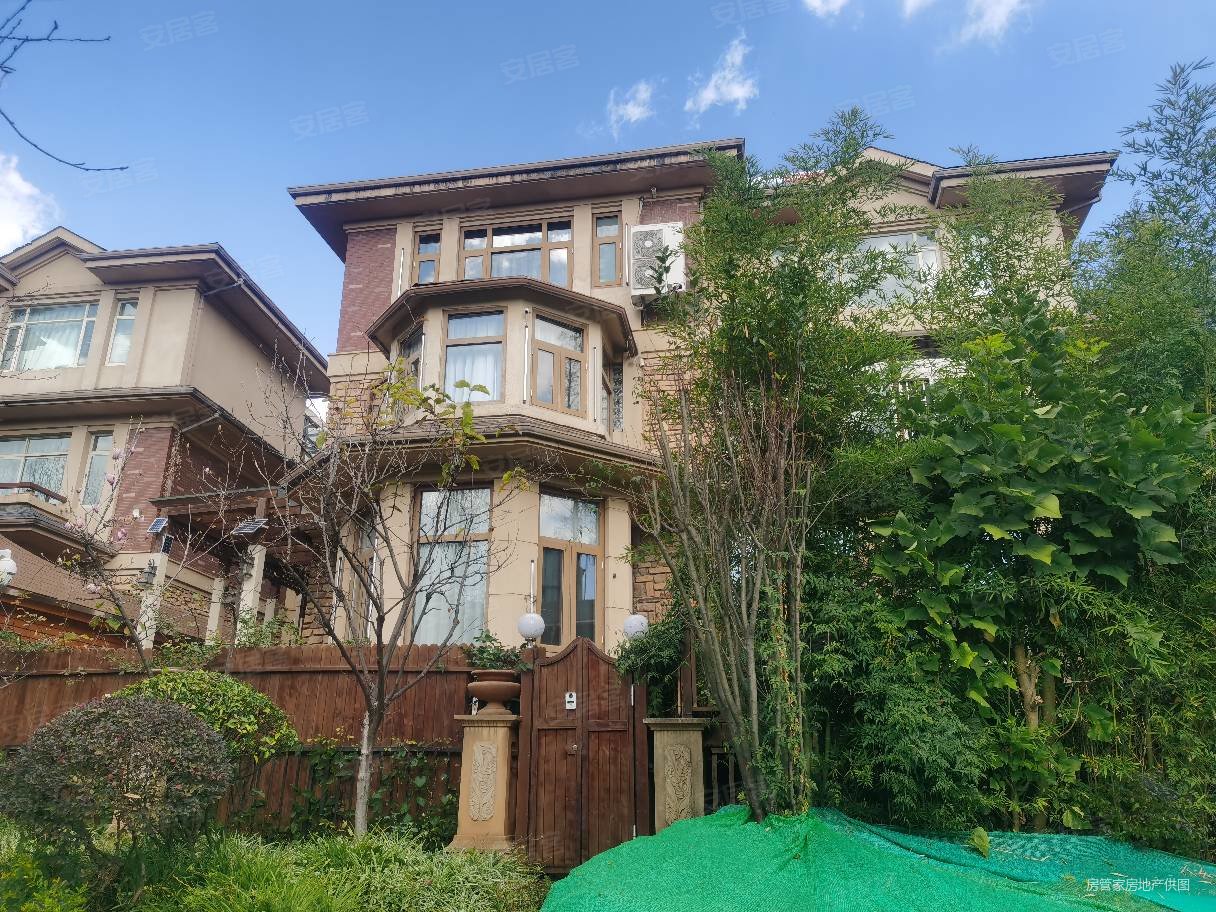 中心水景边(500w豪装)拎包入住 大双拼别墅,滇池卫城橡树庄园二手房