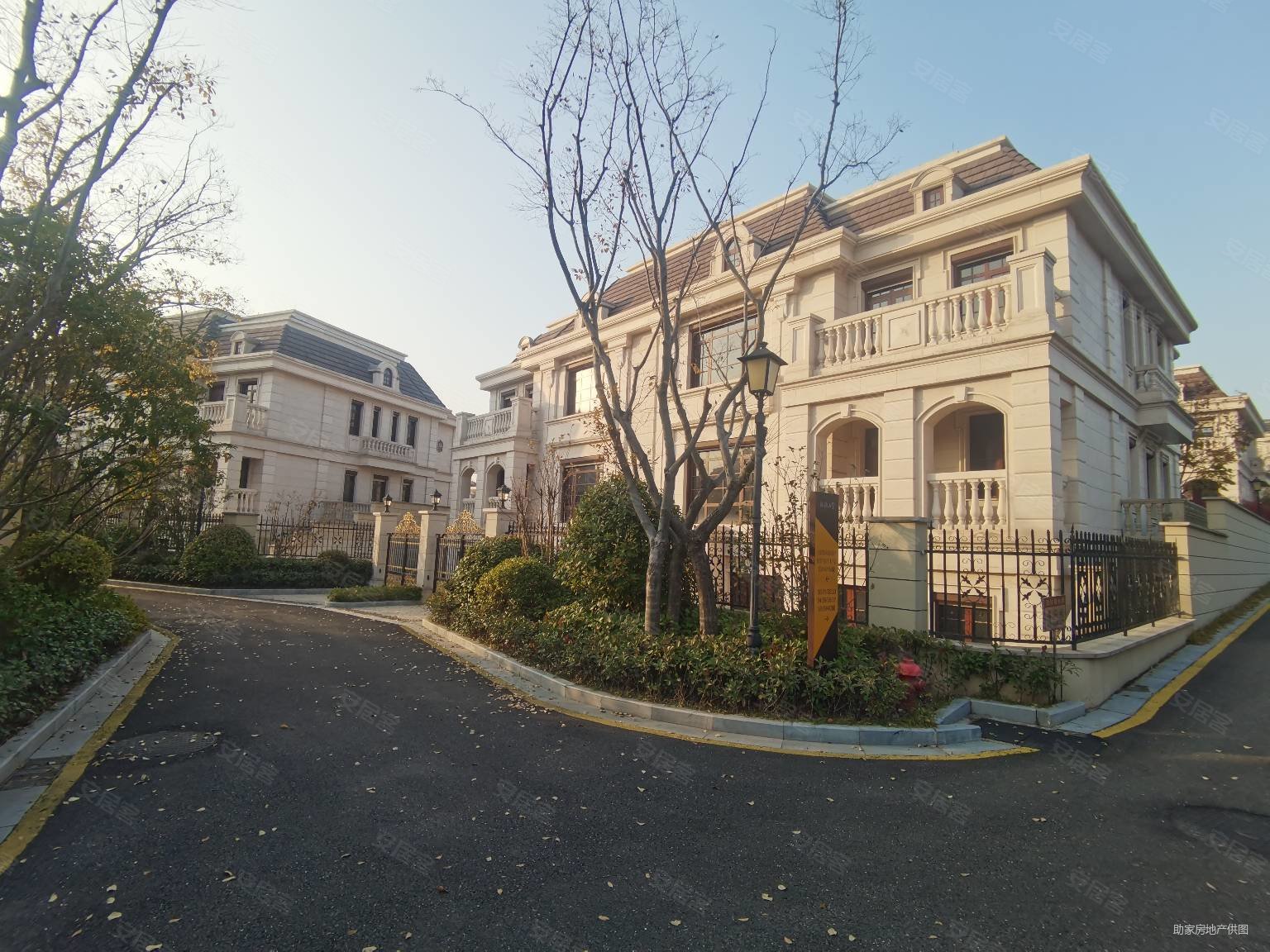江北老山精装别墅带装修现房联排独门独户汽车入户
