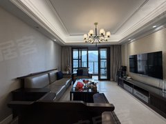 东莞凤岗官井头中海云麓公馆  4室2厅2卫 精装修 拎包入住出租房源真实图片