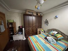 上海静安闸北公园富甸公寓 5室2厅2卫出租房源真实图片